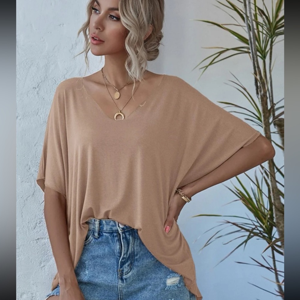 🔸 SHEIN 🔸 oversized nude tee